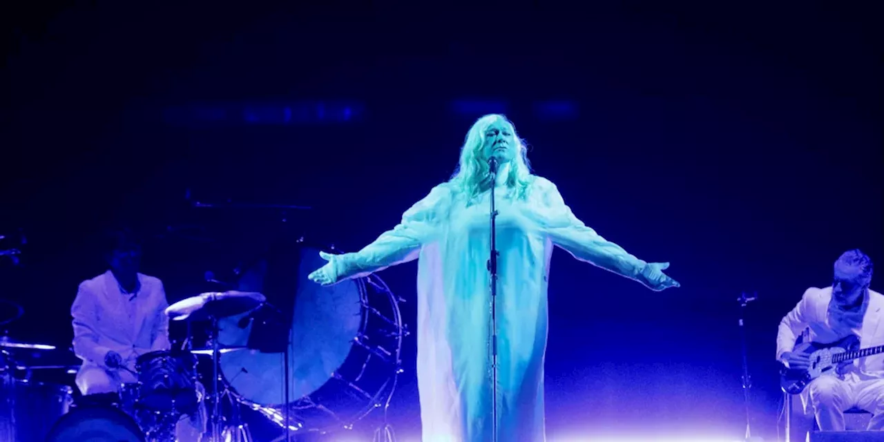 Anohni: el holograma de un ángel con voz de seda silencia las Noches del Botánico