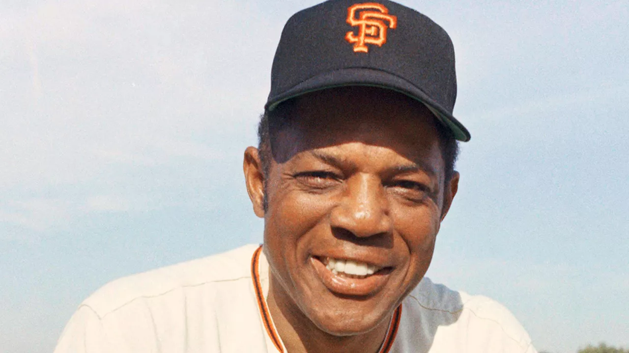 Magic Johnson, Barry Bonds, Gov. Newsom react to death of SF Giants icon Willie Mays