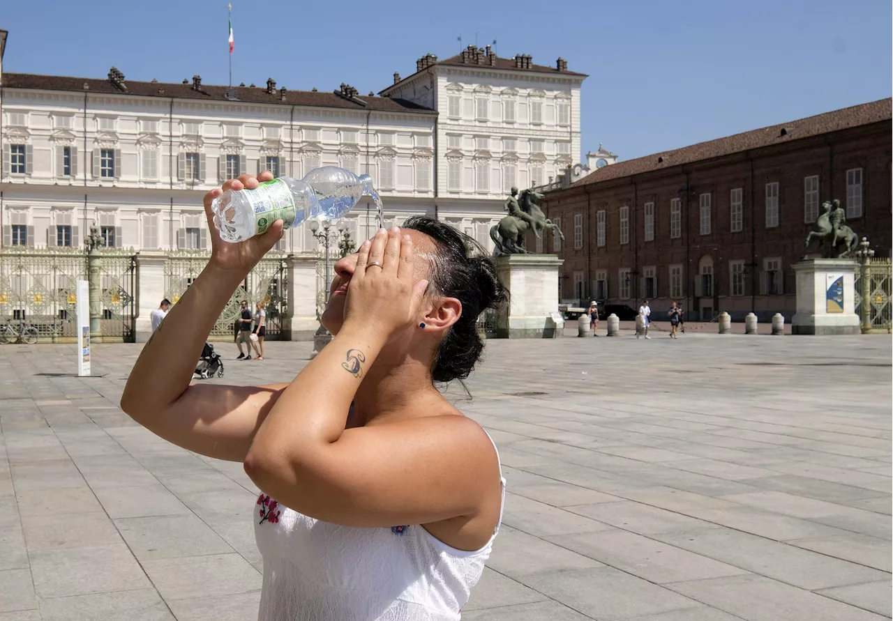 Caldo, è allerta in Italia: da Milano a Roma, città da bollino arancione oggi e domani