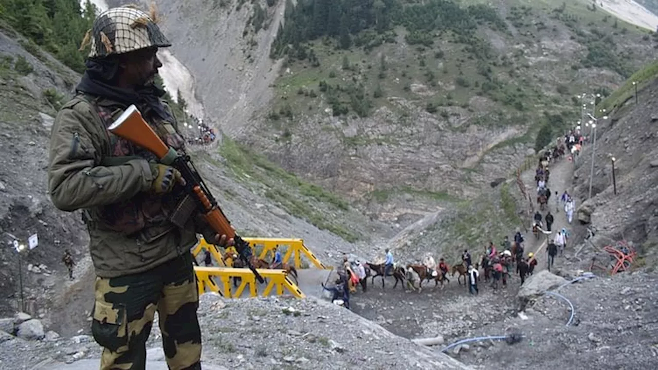 Amarnath Yatra : जम्मू में अर्धसैनिक बलों की 24 अतिरिक्त कंपनियां होंगी तैनात, संवेदनशील-संदिग्ध इलाकों पर नजर