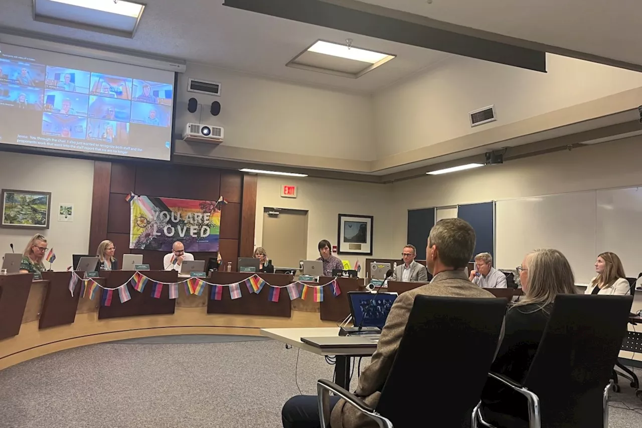 Woodfibre LNG withdraws from District of Squamish process on floatel