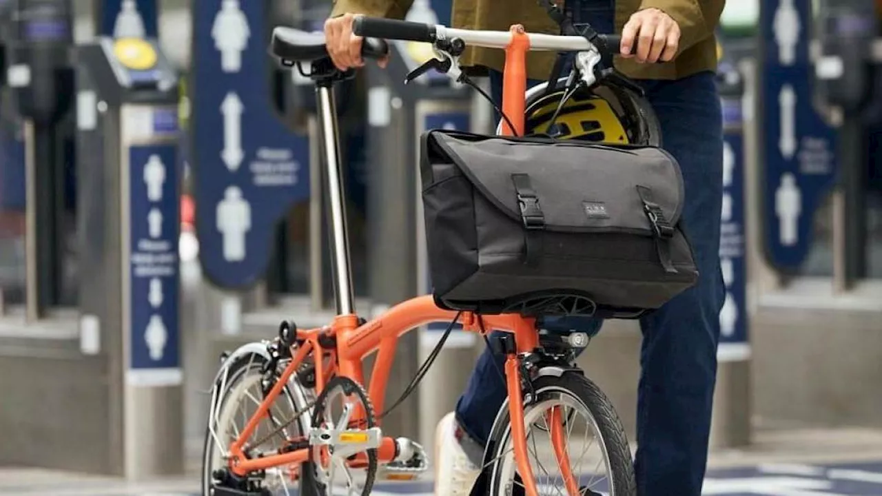 Borse da bicicletta, per girarci in città e per andare in vacanza: tutti i tipi da acquistare online