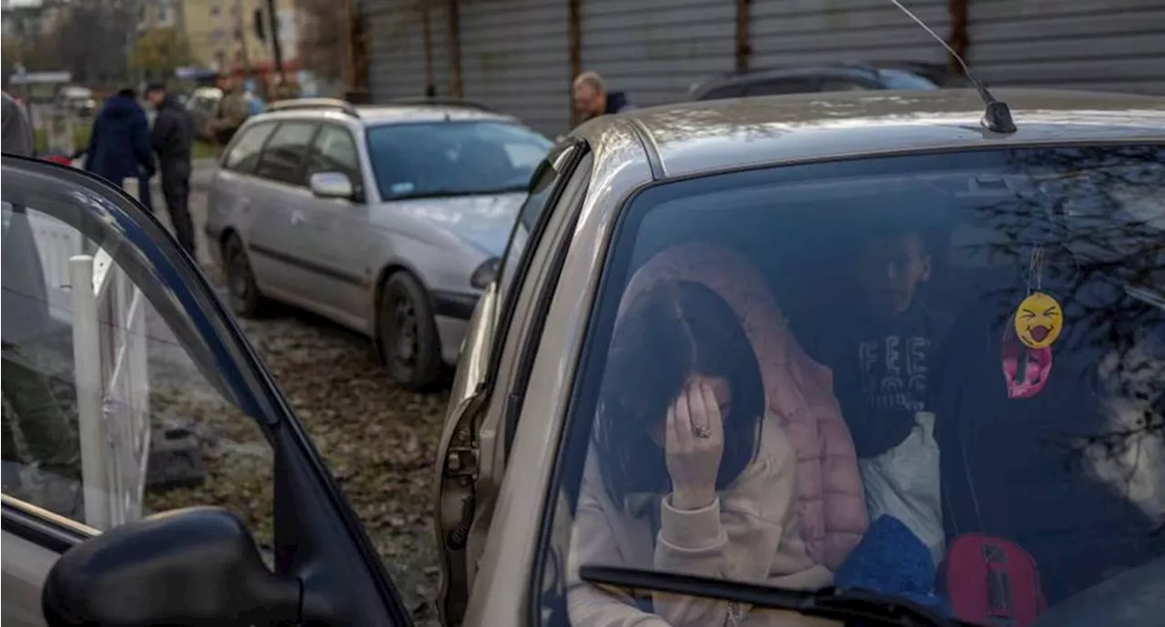 'Es nuestro grito': Ucranianas violadas por soldados rusos rompen el silencio