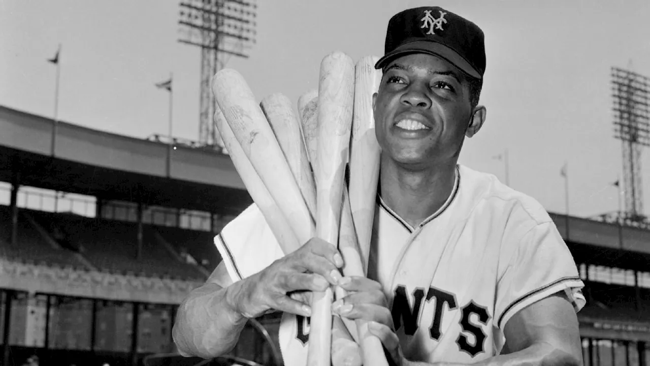 Legendary outfielder Willie Mays, 'Say Hey Kid,' dies at 93