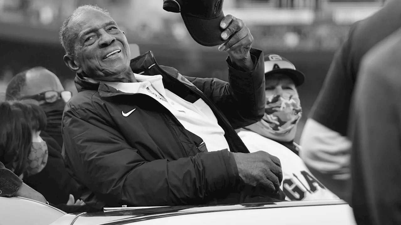 Morta la leggenda Willie Mays Aveva 93 anni. Fu il primo giocatore di colore capitano di una squadra MLB.