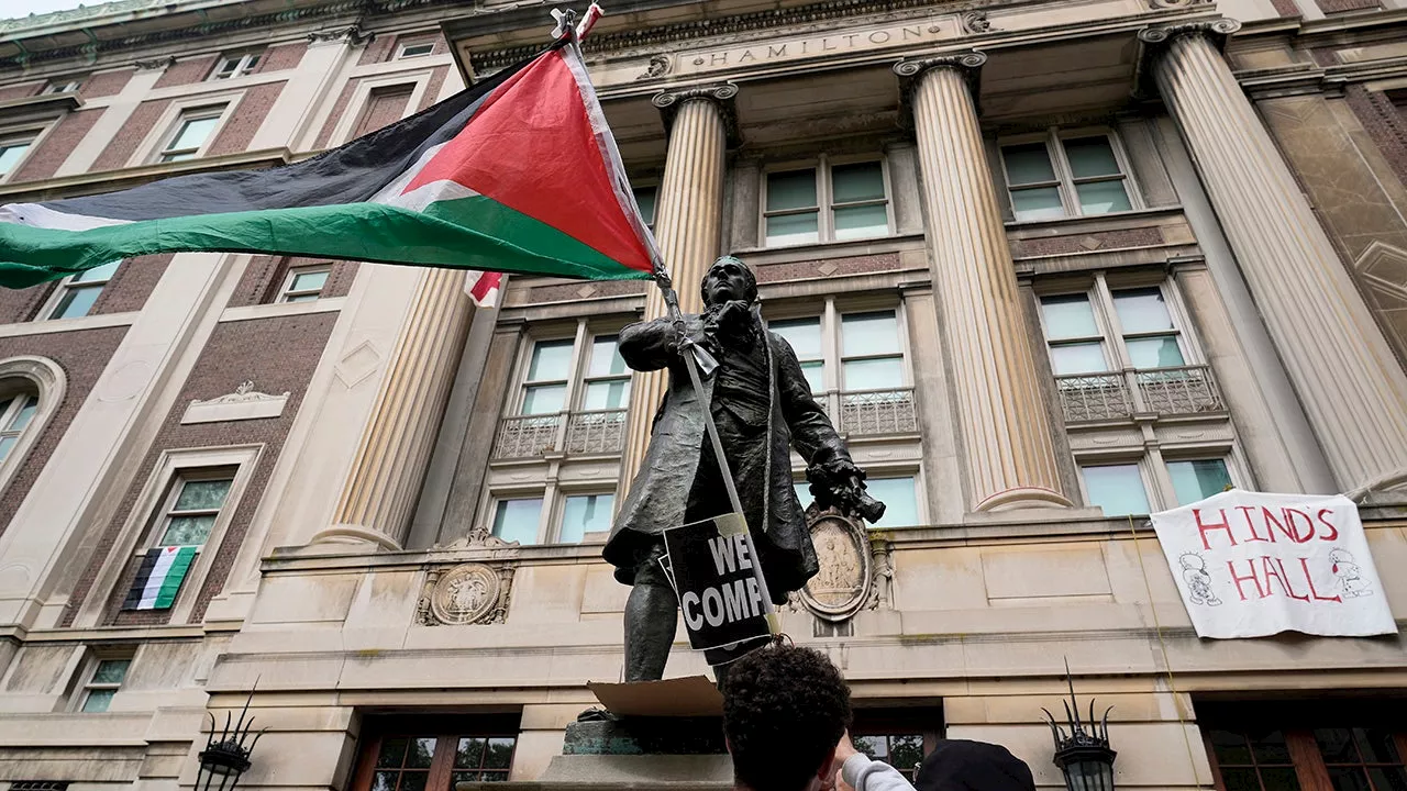 Columbia professor told students to avoid mainstream media because 'it is owned by Jews:' report