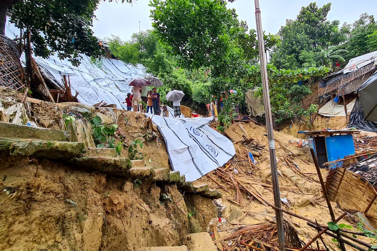 Landslides kill 10 in Rohingya refugee camps in Bangladesh