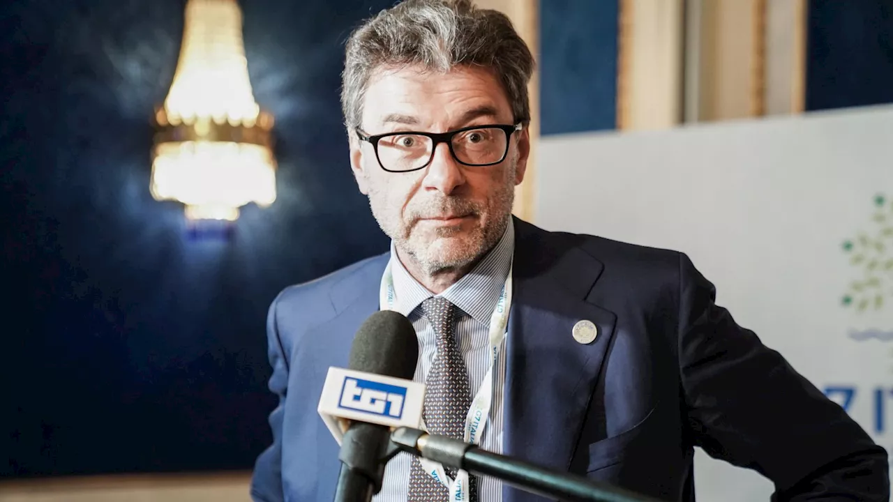 La crescita frena, Giorgetti a caccia di 30 miliardi