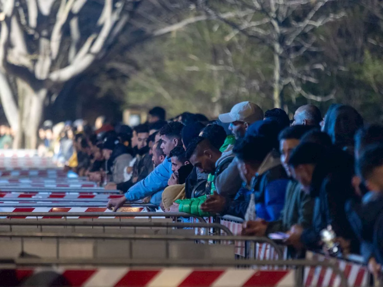 'Garanzia tra 2.500 e 5.000 euro in base ai casi'. Il decreto Piantedosi sui migranti è in Gazzetta