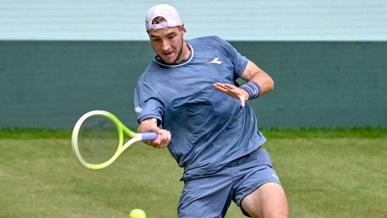 Tennis, Halle: Struff besiegt Darderi mit zehntem Matchball