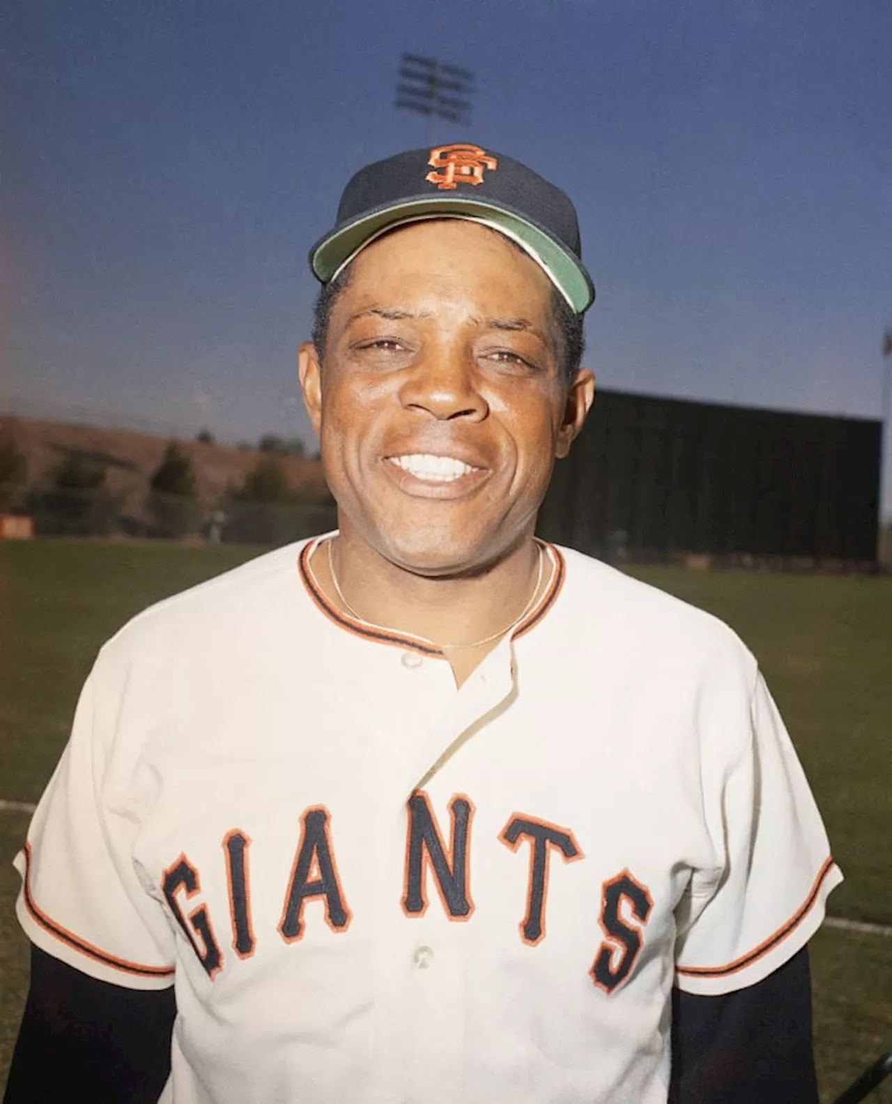 Willie Mays, Giants’ electrifying ‘Say Hey Kid,’ has died at 93