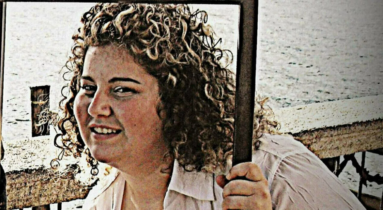 Anna Giugliano morta in ospedale a 28 anni dopo l'operazione per ridurre il peso: la febbre e i dolori, si ind