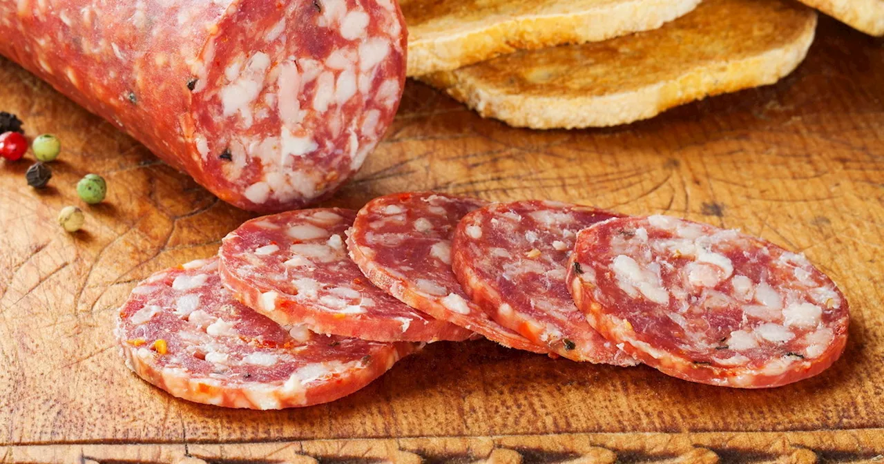 Salumi e formaggi, la vendetta della Cina: come hanno iniziato a colpirci