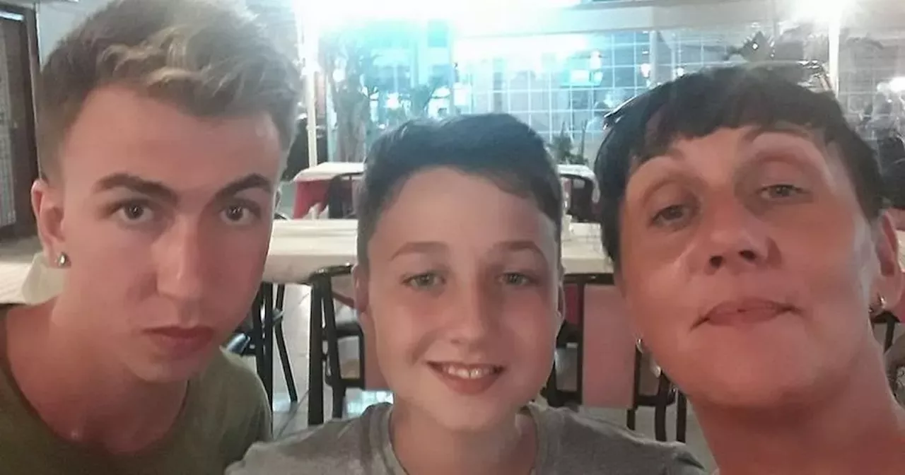 Jay Slater missing: Live updates as mum joins search and Tenerife police 'doing everything possible'