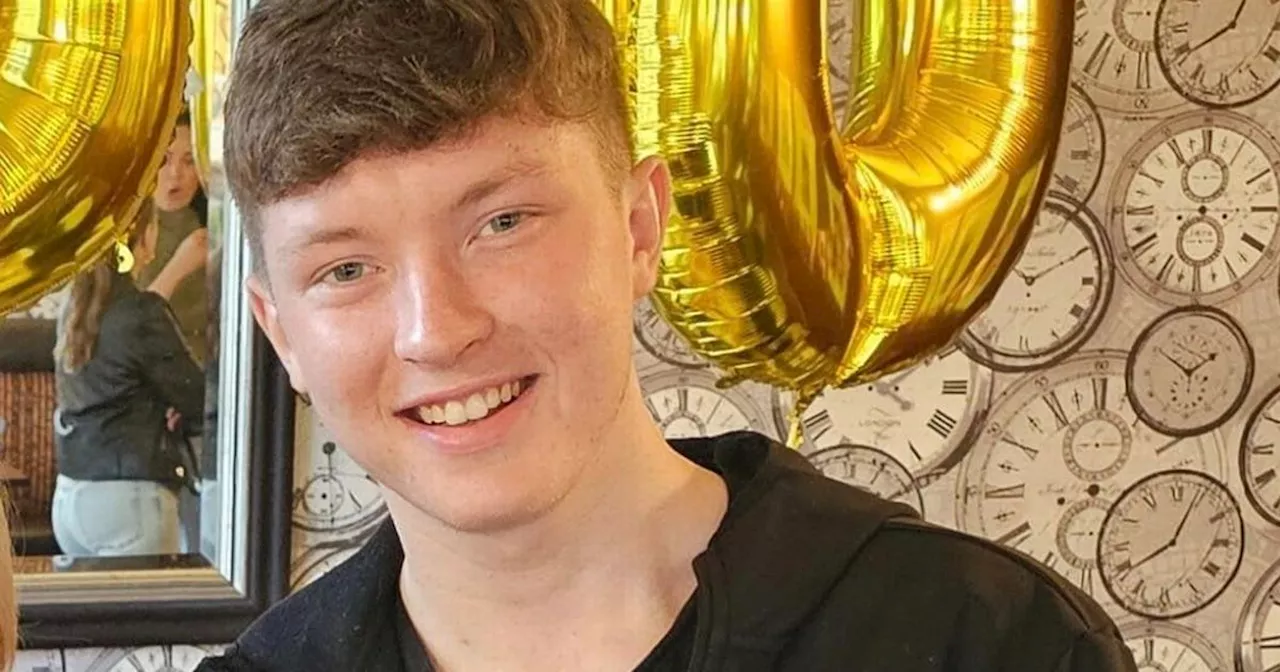 Urgent appeal for help to find missing teenager who didn't turn up for work