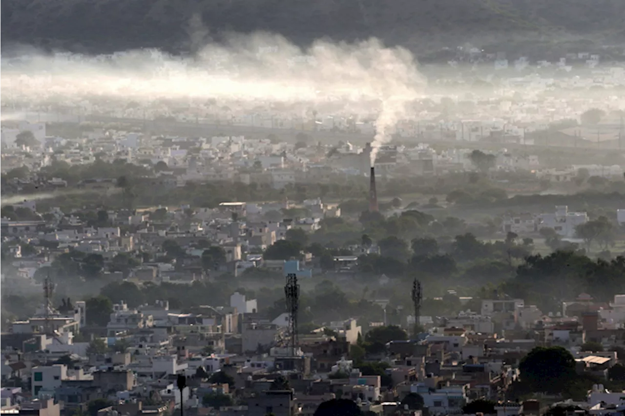 Air pollution linked to nearly 2,000 child deaths a day—report