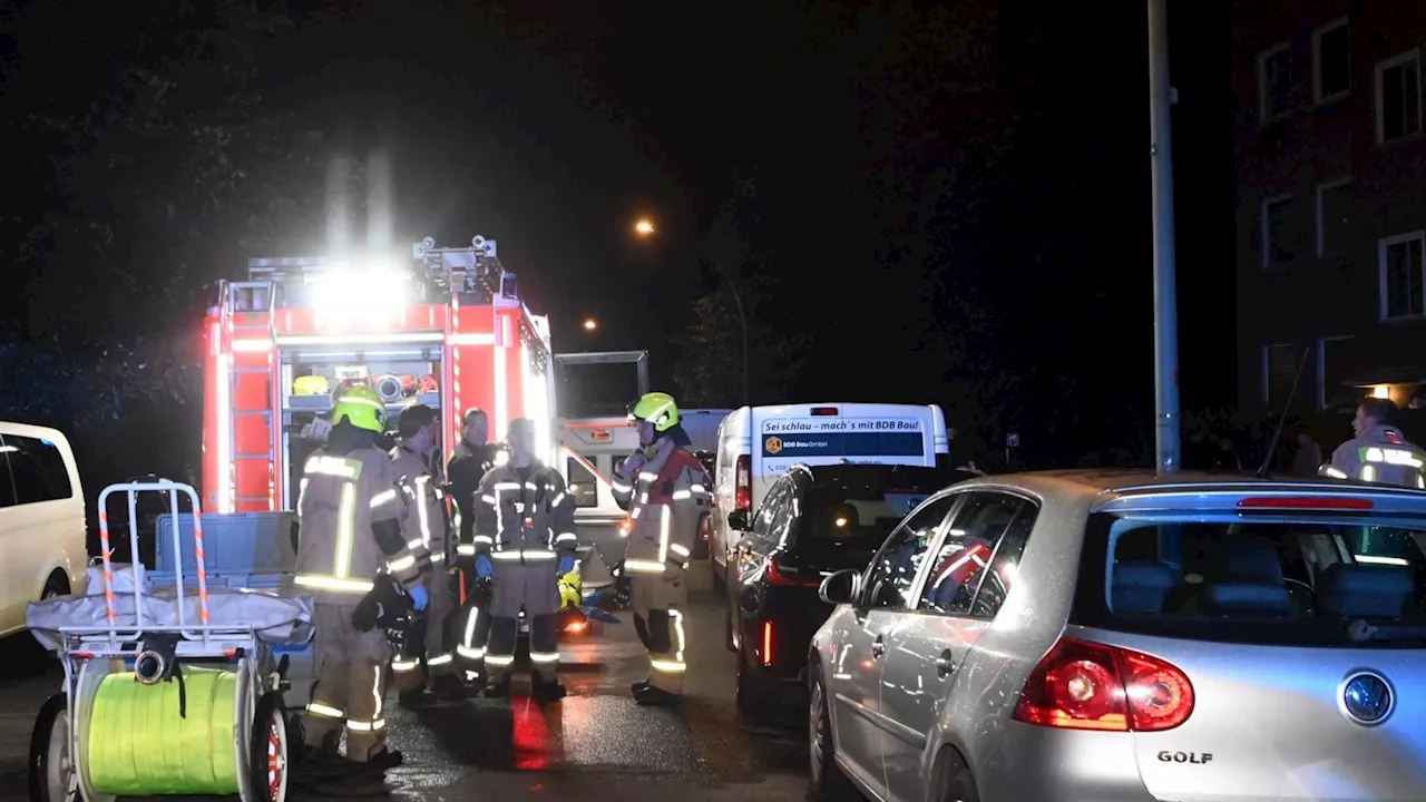 Wohnungsbrand in Spandau: Ein Toter, ein Verletzter