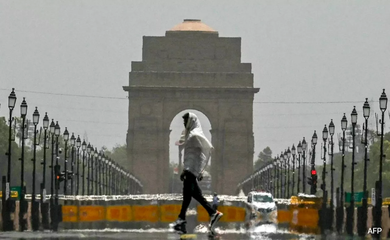 दिल्ली में जानलेवा साबित हो रही गर्मी, हीटस्ट्रोक से बचने के लिए अपनाएं ये 15 टिप्स