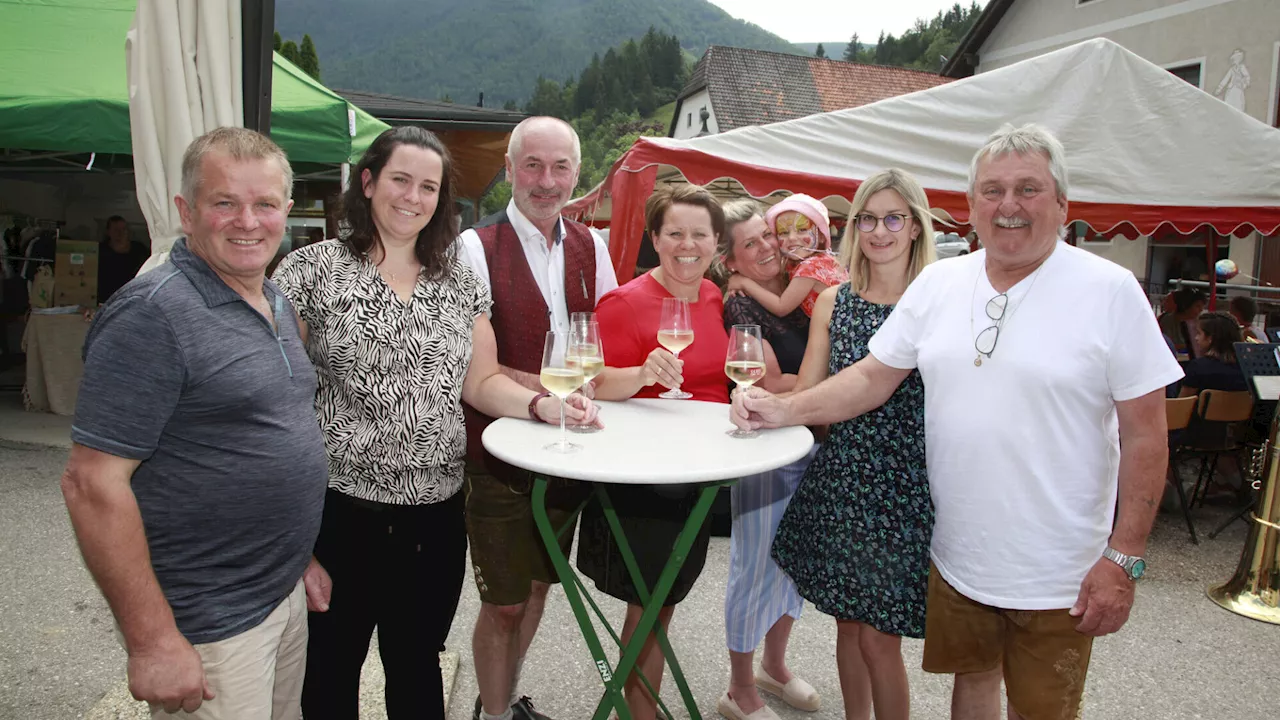 Dorffest zum 40. Bäckerei-Jubiläum in Opponitz