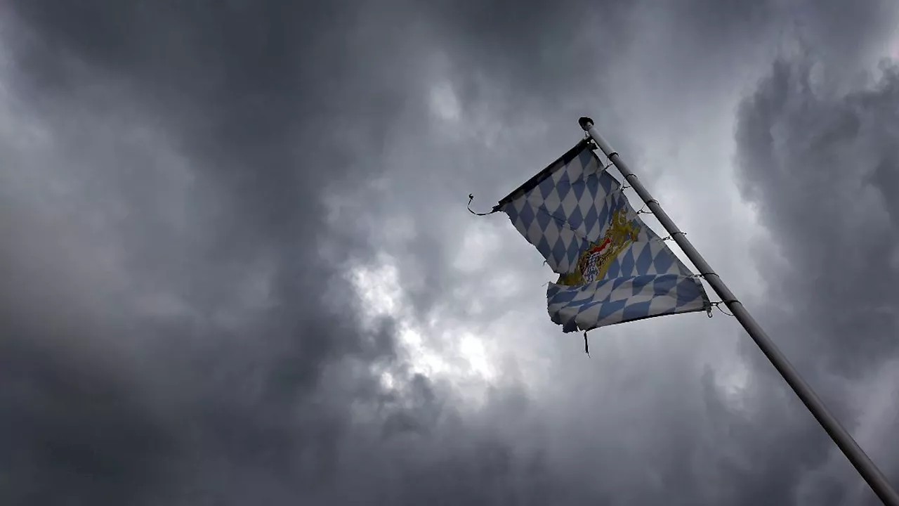 Bayern: Public Viewing kann in Bayern ins Wasser fallen