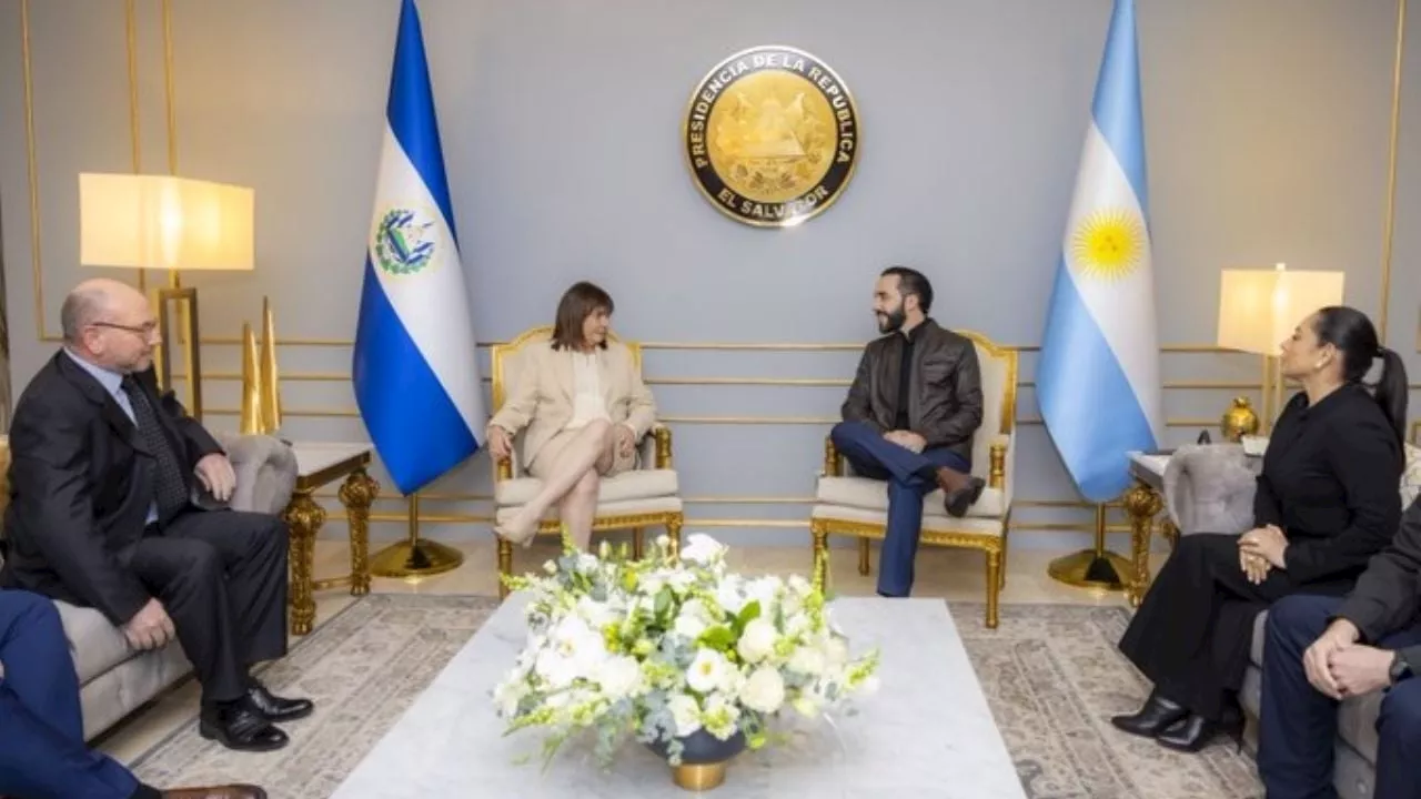 Ministra de Seguridad de Argentina visita El Salvador; busca replicar plan de seguridad de Bukele