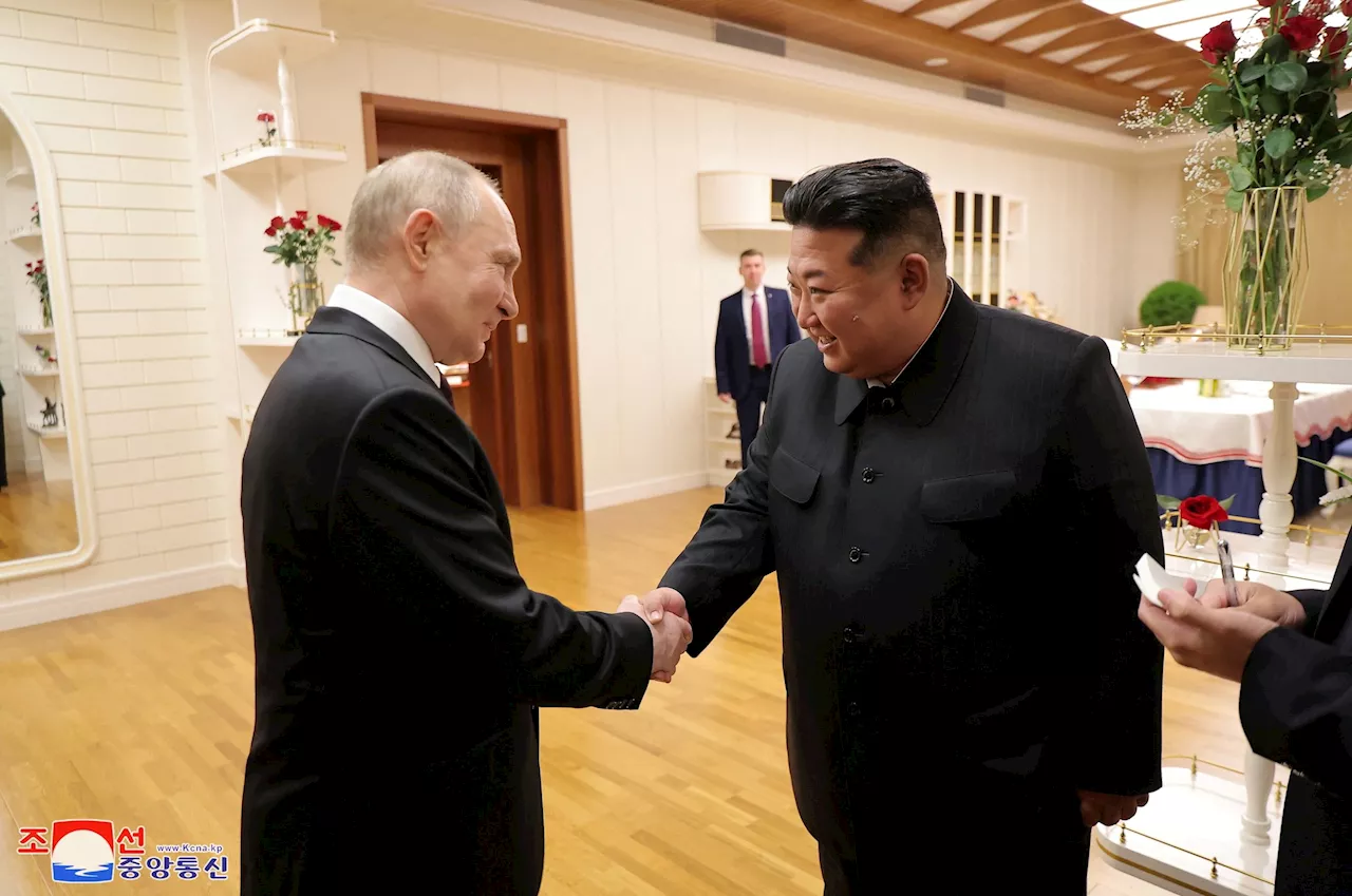 Kim Jong Un Putin And Kim Embrace In North Korea Vow New Multipolar