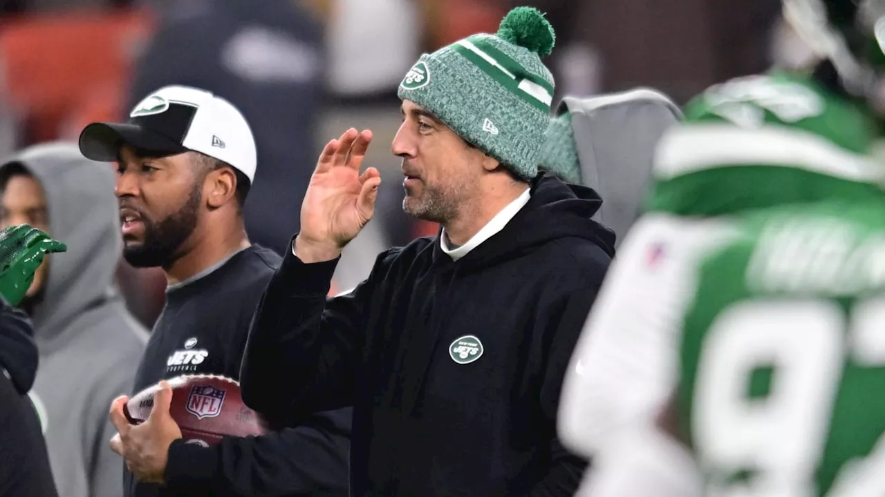 New York Jets Predicted to 'Regret' Aaron Rodgers' Contract | United ...