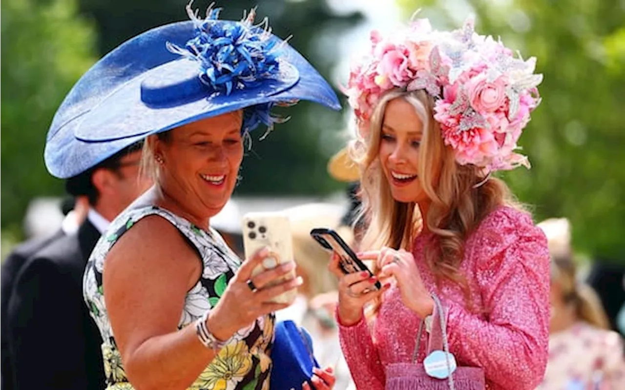 Royal Ascot 2024, i cappellini più belli e bizzarri visti alla corsa inglese di cavalli