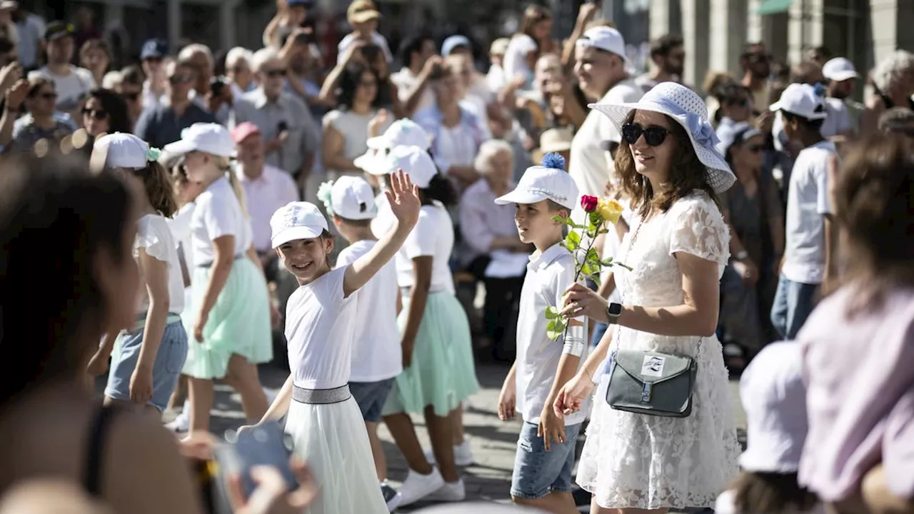 Eine Zeitreise 1824-2024-2224: Das Video des St.Galler Kinderfest-Umzugs zum Nachschauen