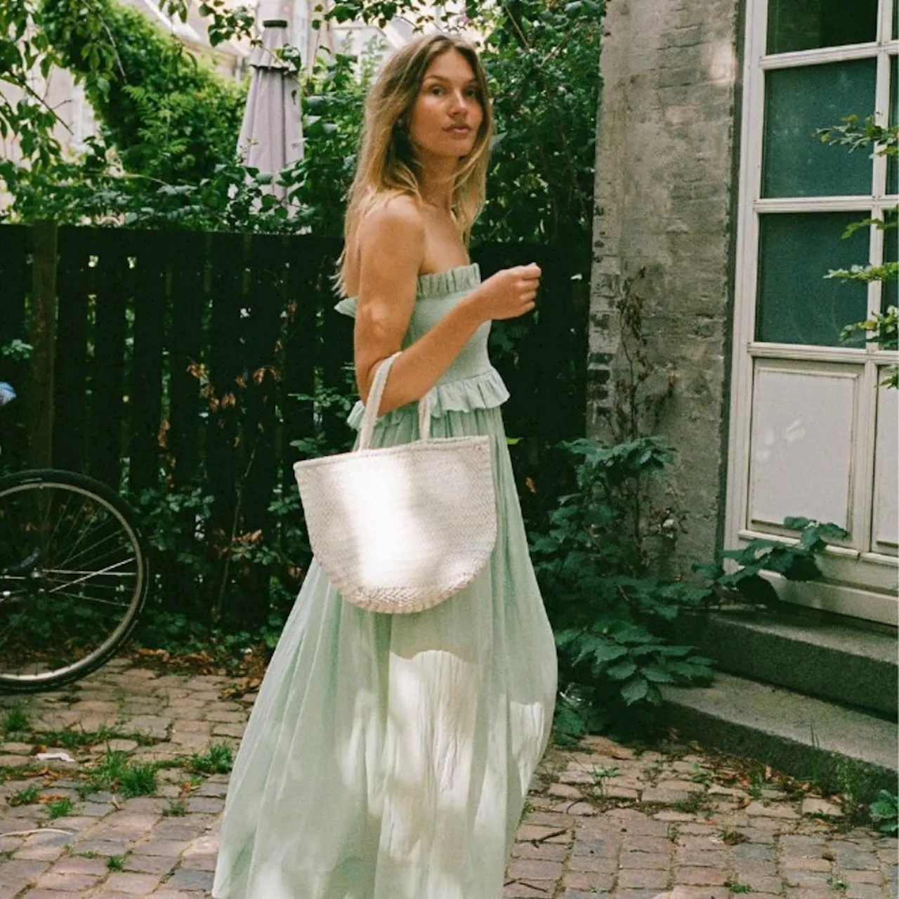 20 Pretty Summer Dresses THE GLOSS Editors Love, From €35