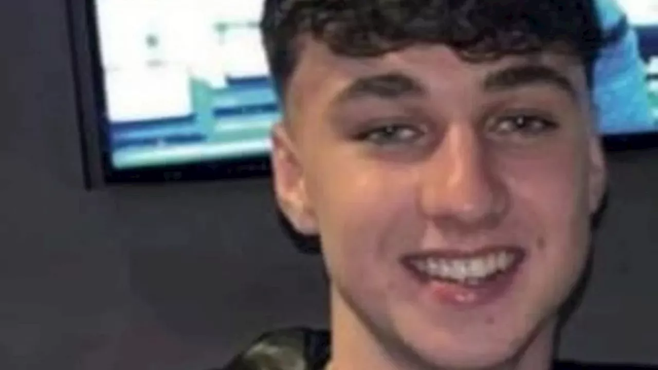 Search for British teenager Jay Slater, missing in Tenerife, enters third day