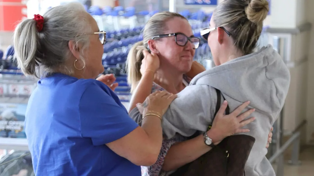 Love Island’s Samantha Kenny breaks down in tears as she’s reunited with her family in the UK after brutal...