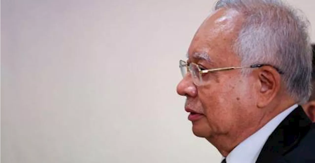 Najib kawal penuh semua aspek SRC - Bekas pengarah