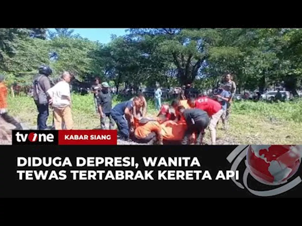 Seorang Wanita di Surabaya Tewas Tertabrak Kereta Api