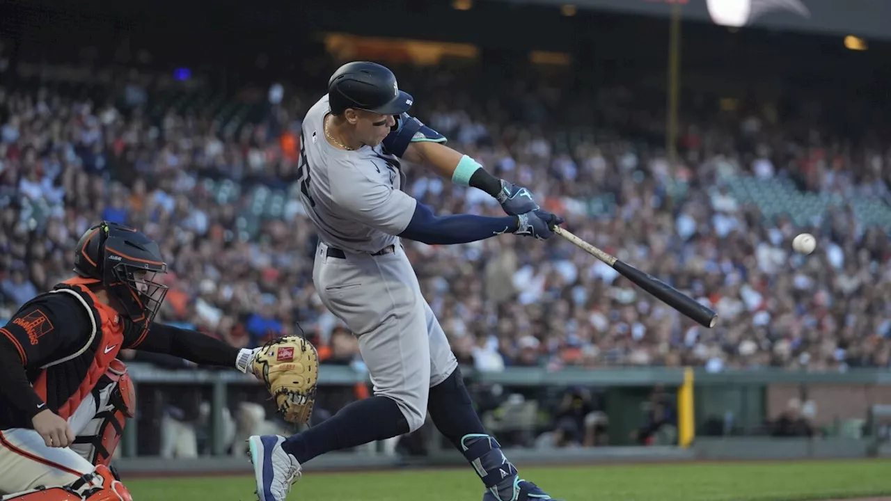 Aaron Judge hits his 21st home run to lead the Yankees past the Giants 7-3