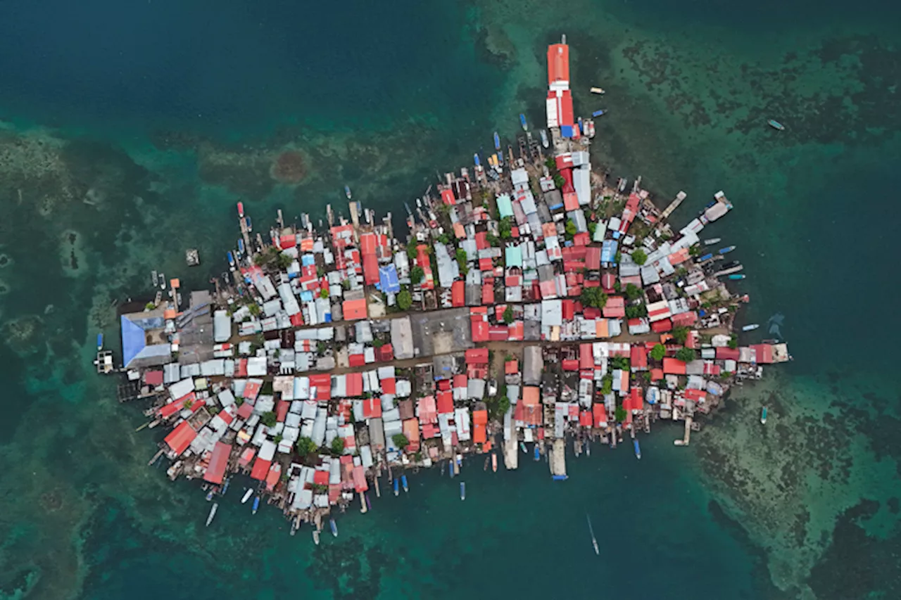 Panama prepares to evacuate first island in face of rising sea levels | Matías Delacroix & Juan Zamorano / The Associated Press