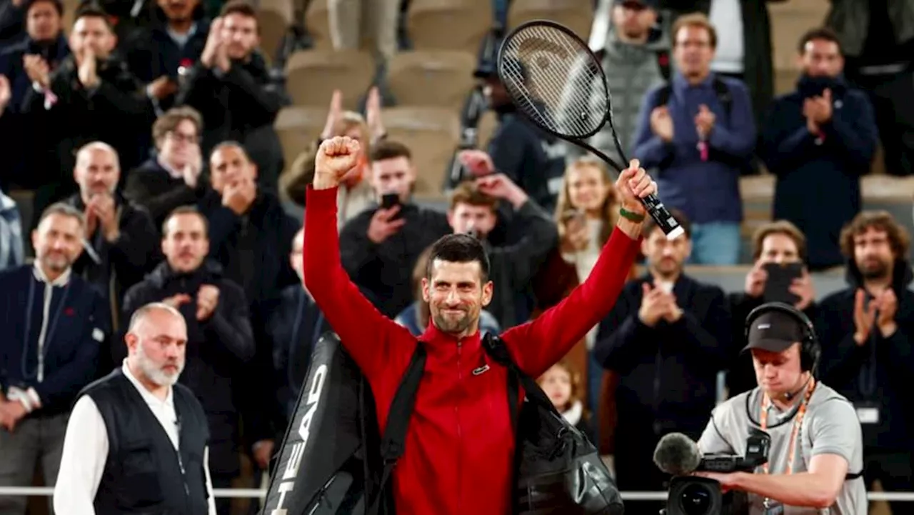 Djokovic credits crowd with getting him through French Open late, late show