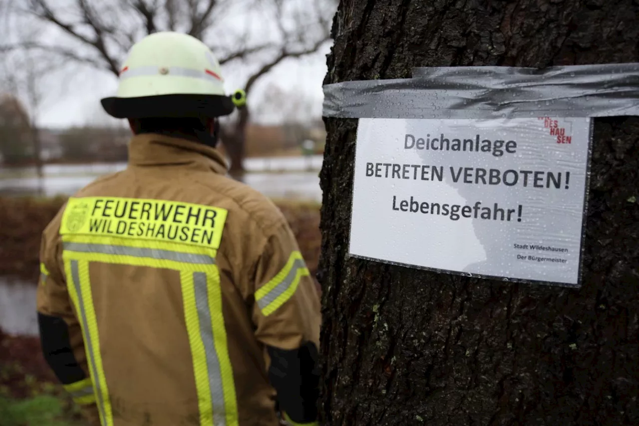 Warnung vor Betreten der Deiche im Landkreis Oldenburg