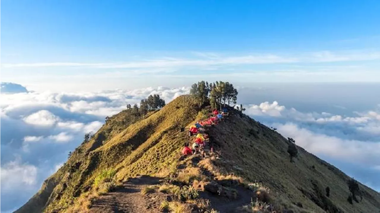 WNA Tewas Terjatuh dari Bukit Anak Dara Rinjani Berhasil Dievakuasi