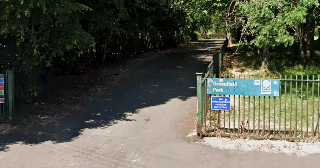 Boy, 13, charged with attempted murder of teenager in Glasgow park