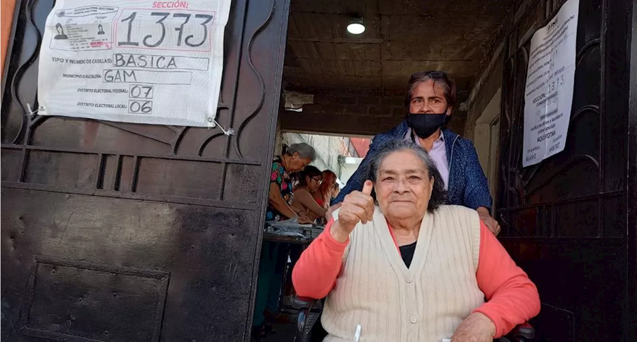 Mujeres celebran que 'México tendrá su primera Presidenta'; 'va a valer la pena', dice doña Isabel de 85 añoscelebran que 'Mexicó tendrá su primera Presidenta'; 'va a valer la pena', dicen