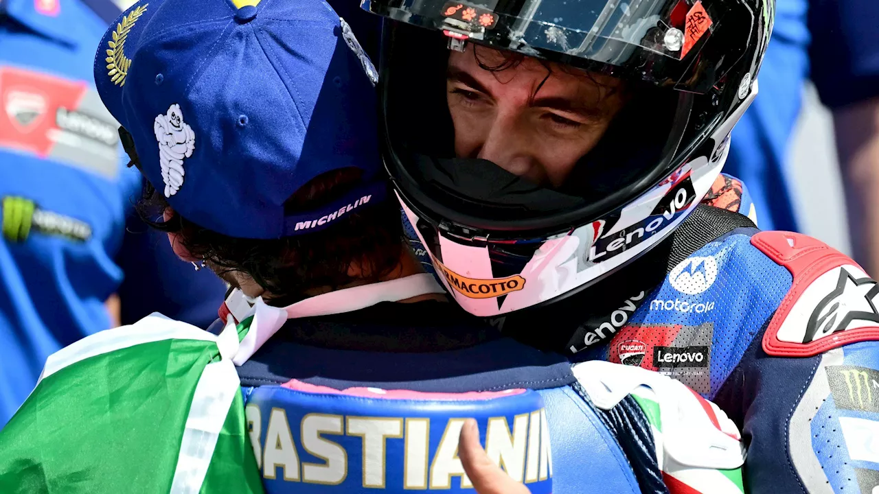 Bagnaia doo la vittoria al Mugello: 'Vittoria incredibile', Bastianini: 'Oggi mi sentivo in stato di grazia'