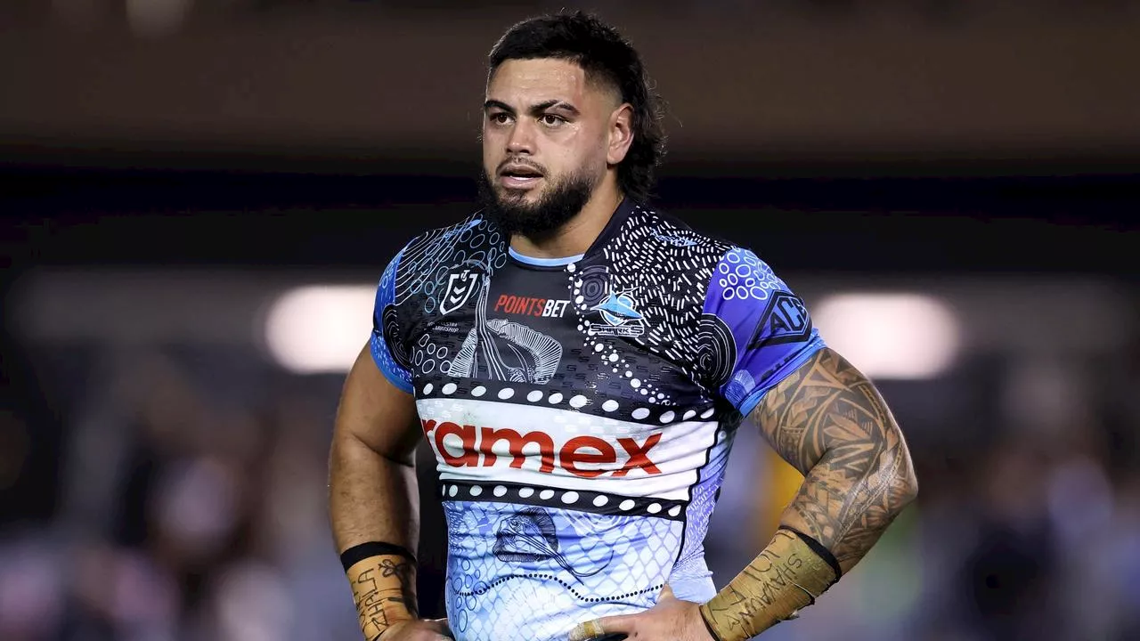 ‘Desperately short’ Rabbitohs look to bolster forward pack with Sharks enforcer: Transfer Whispers