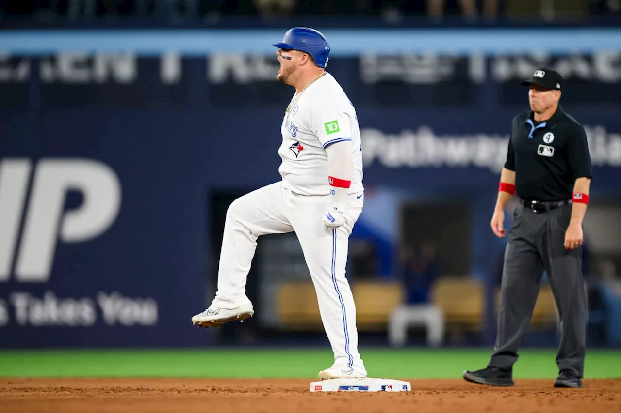 Daniel Vogelbach drives in a pair as Blue Jays top Pirates 5-4 for fifth win in six games