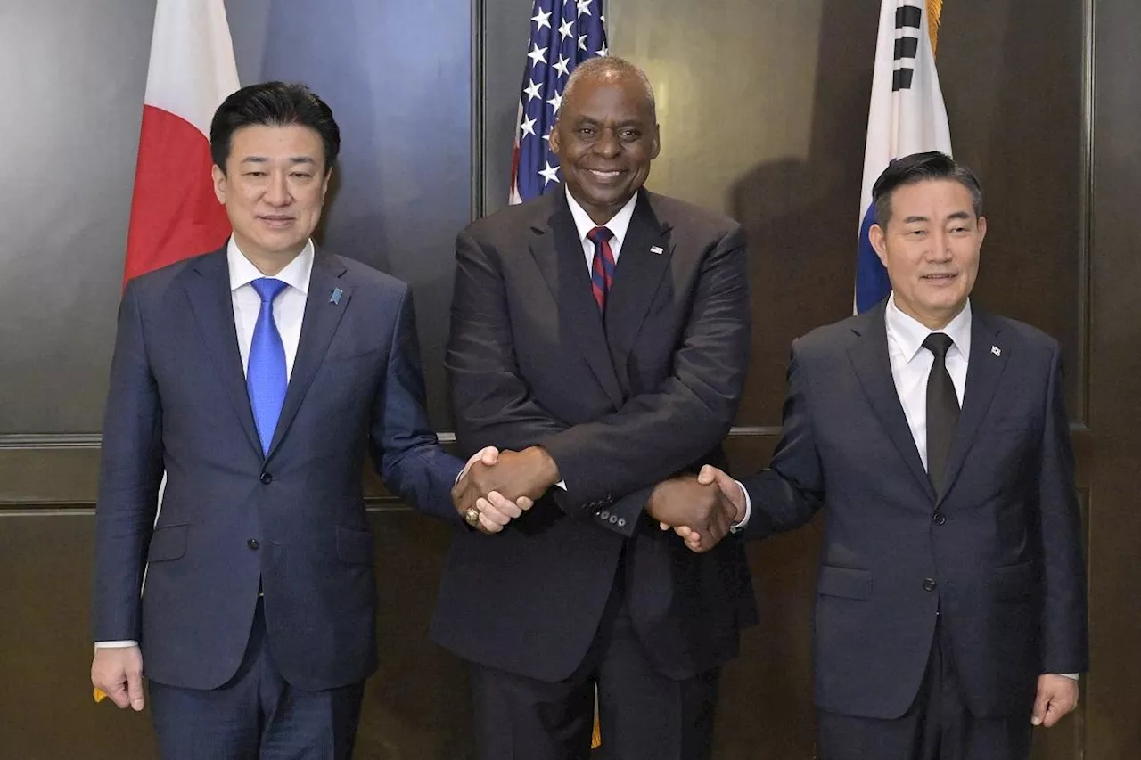 US, South Korea, Japan agree to hold joint military exercises