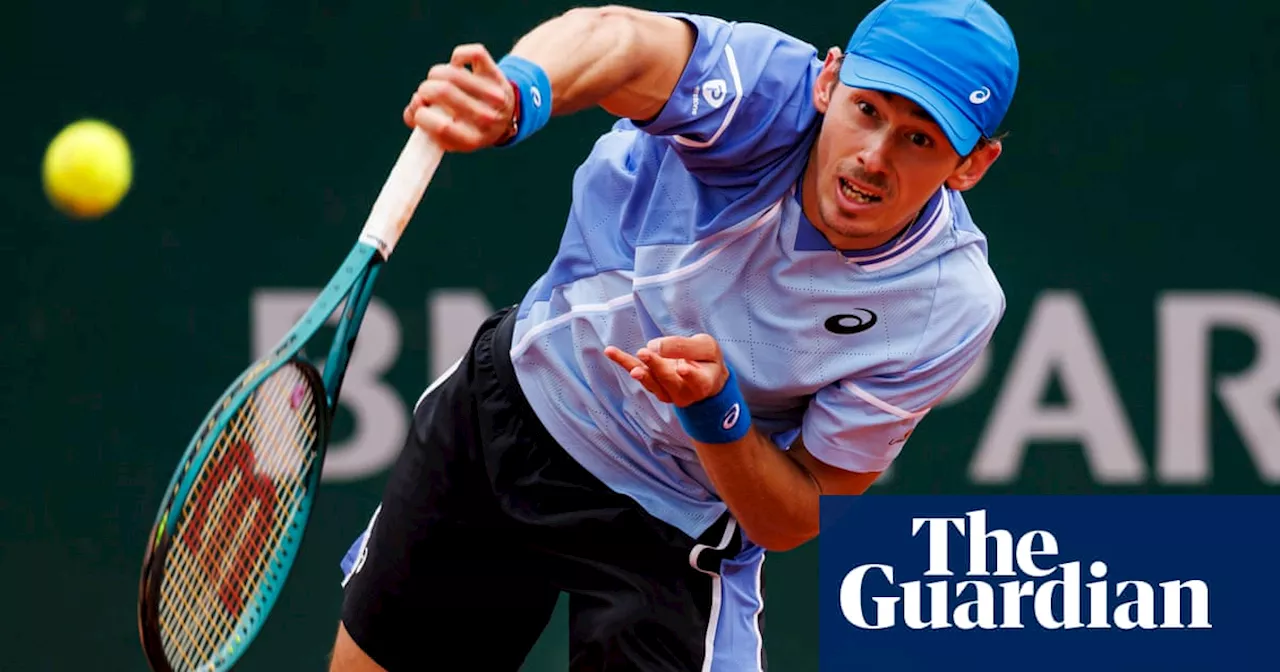 Alex de Minaur hails superfan after breaking 17-year Australian hoodoo at French Open