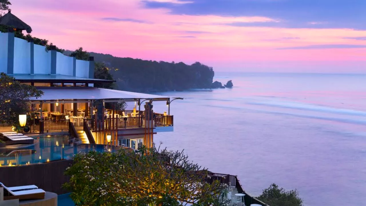 Dreaming of a trip to Bali? You need to add this luxurious clifftop spot to your list