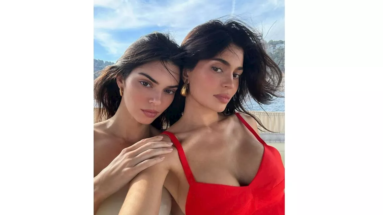 Kendall y Kylie Jenner desatan la locura por su guiño a España