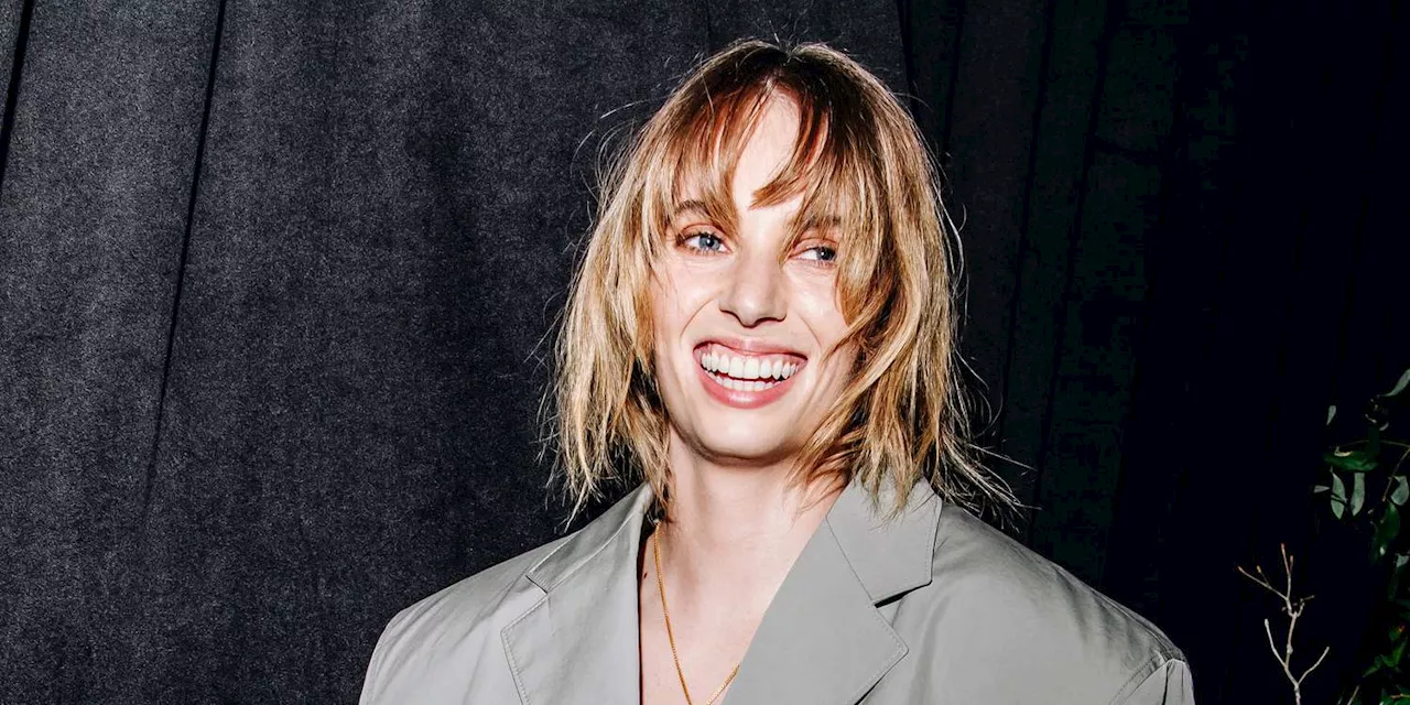 Maya Hawke Just Revealed That She's 'Comfortable' With Being a Nepo Baby