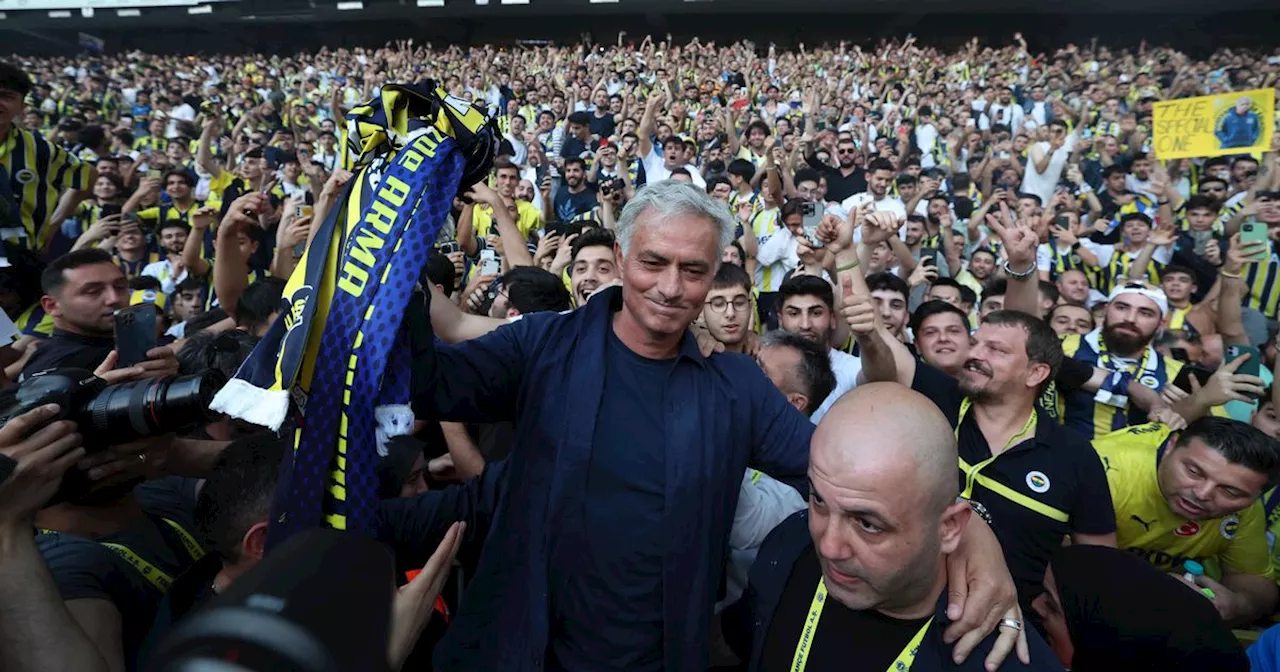 Jose Mourinho makes Fenerbahce promise as thousands mob new boss at unveiling